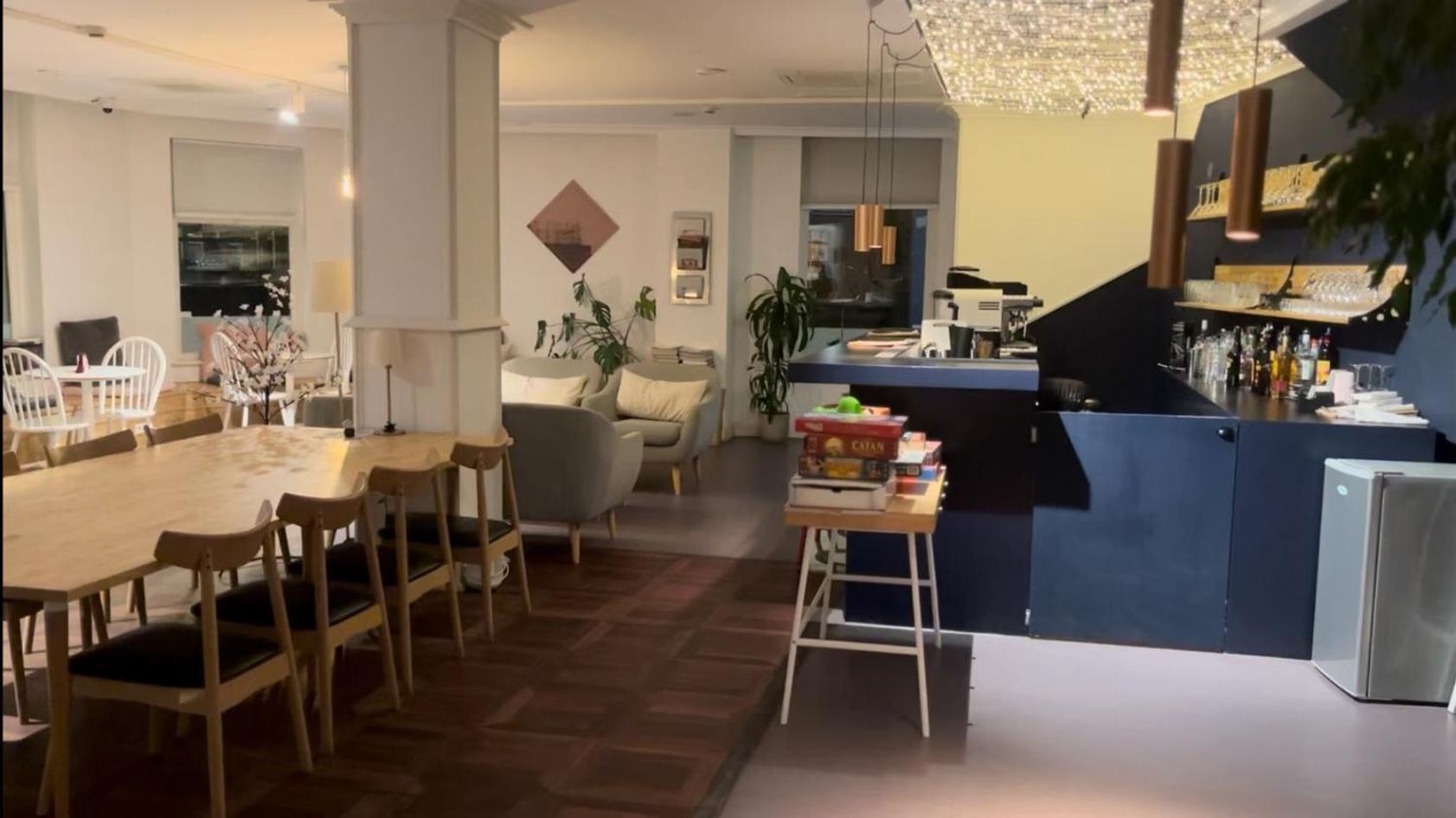 Hotel Light Rotterdam Ngoại thất bức ảnh