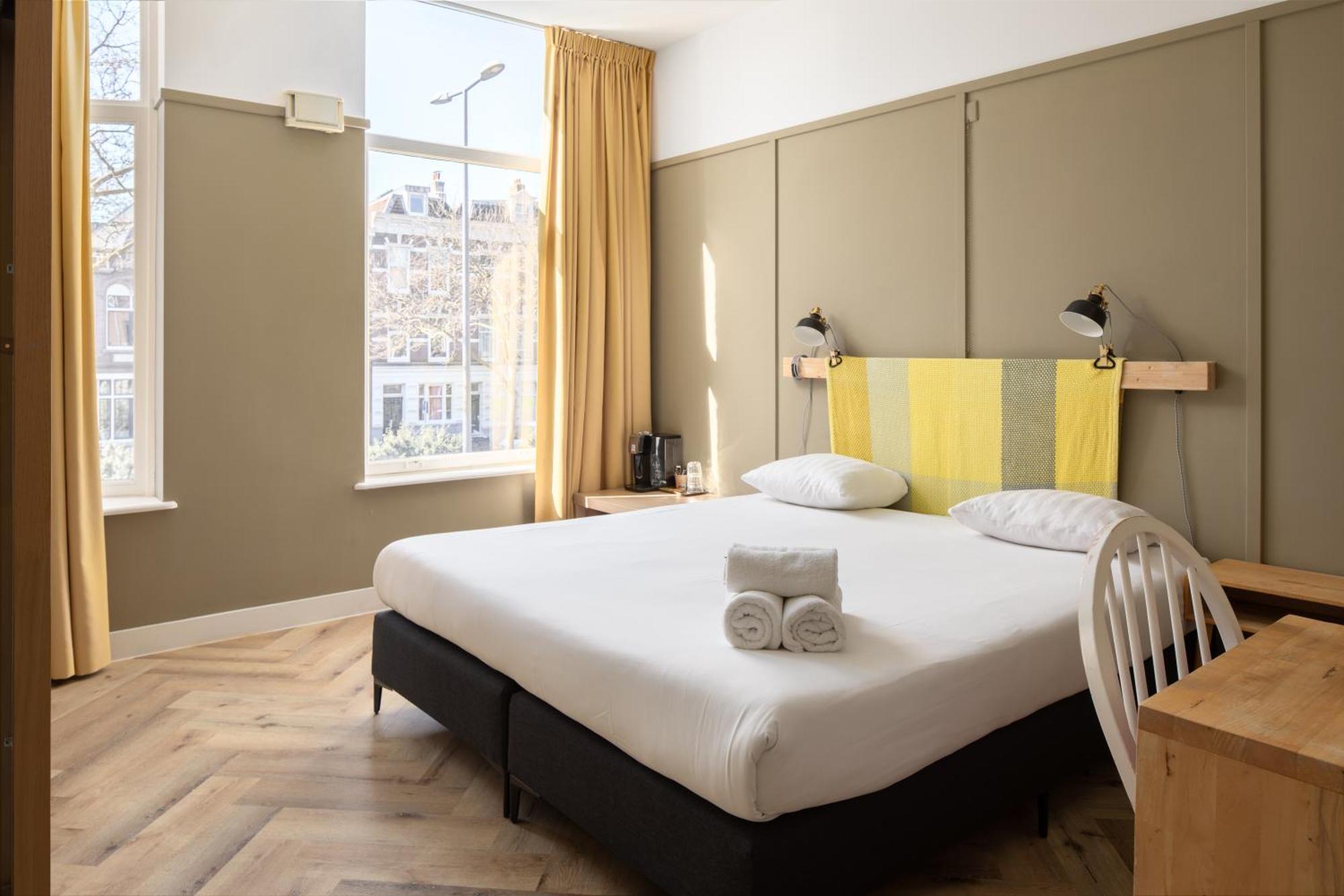 Hotel Light Rotterdam Ngoại thất bức ảnh