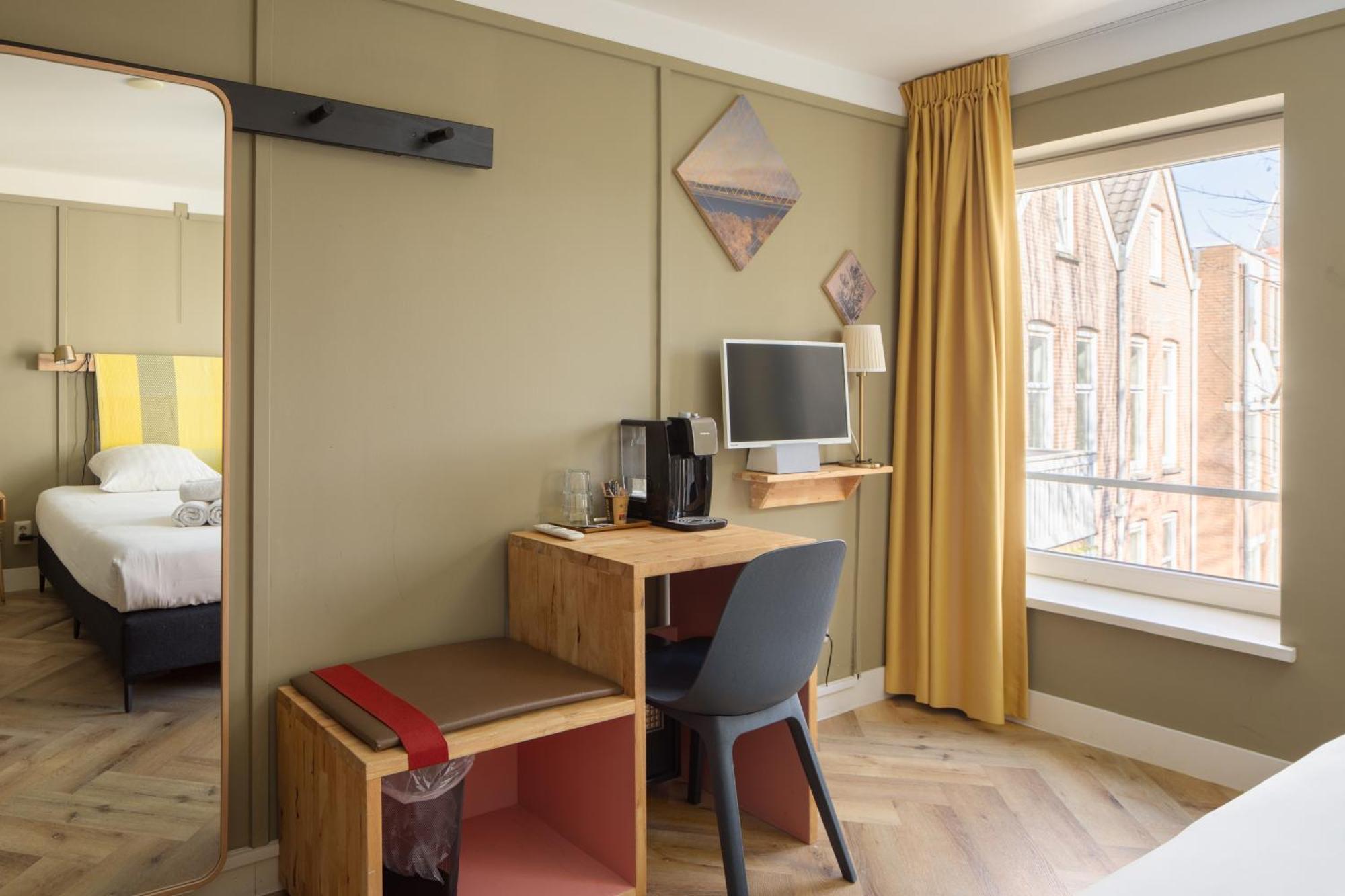 Hotel Light Rotterdam Ngoại thất bức ảnh