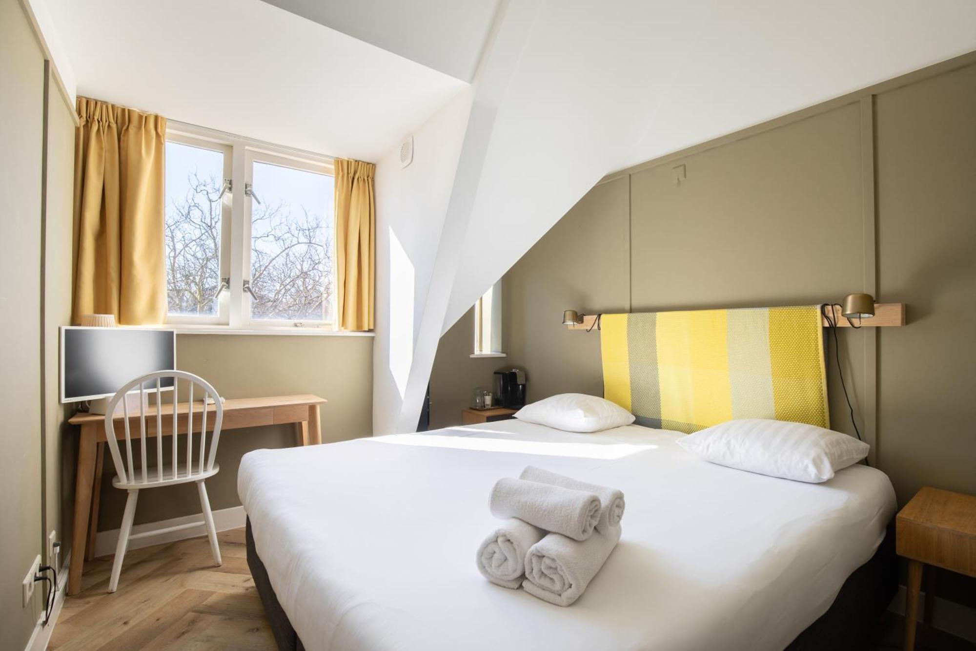 Hotel Light Rotterdam Ngoại thất bức ảnh